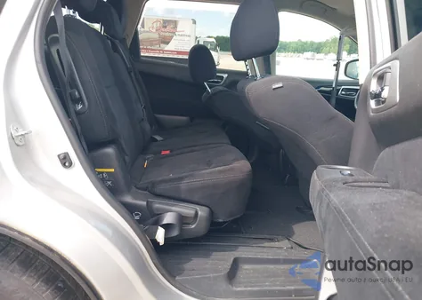 2016 Nissan Pathfinder S from USA, damaged, VIN 5N1AR2MNXGC662989